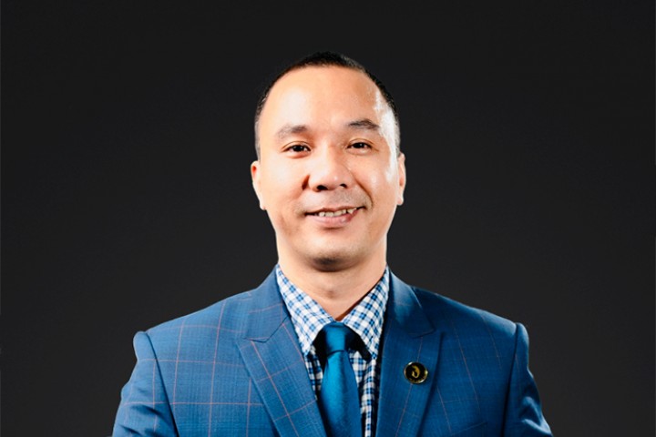 Chuyên gia Bùi Xuân Đức
